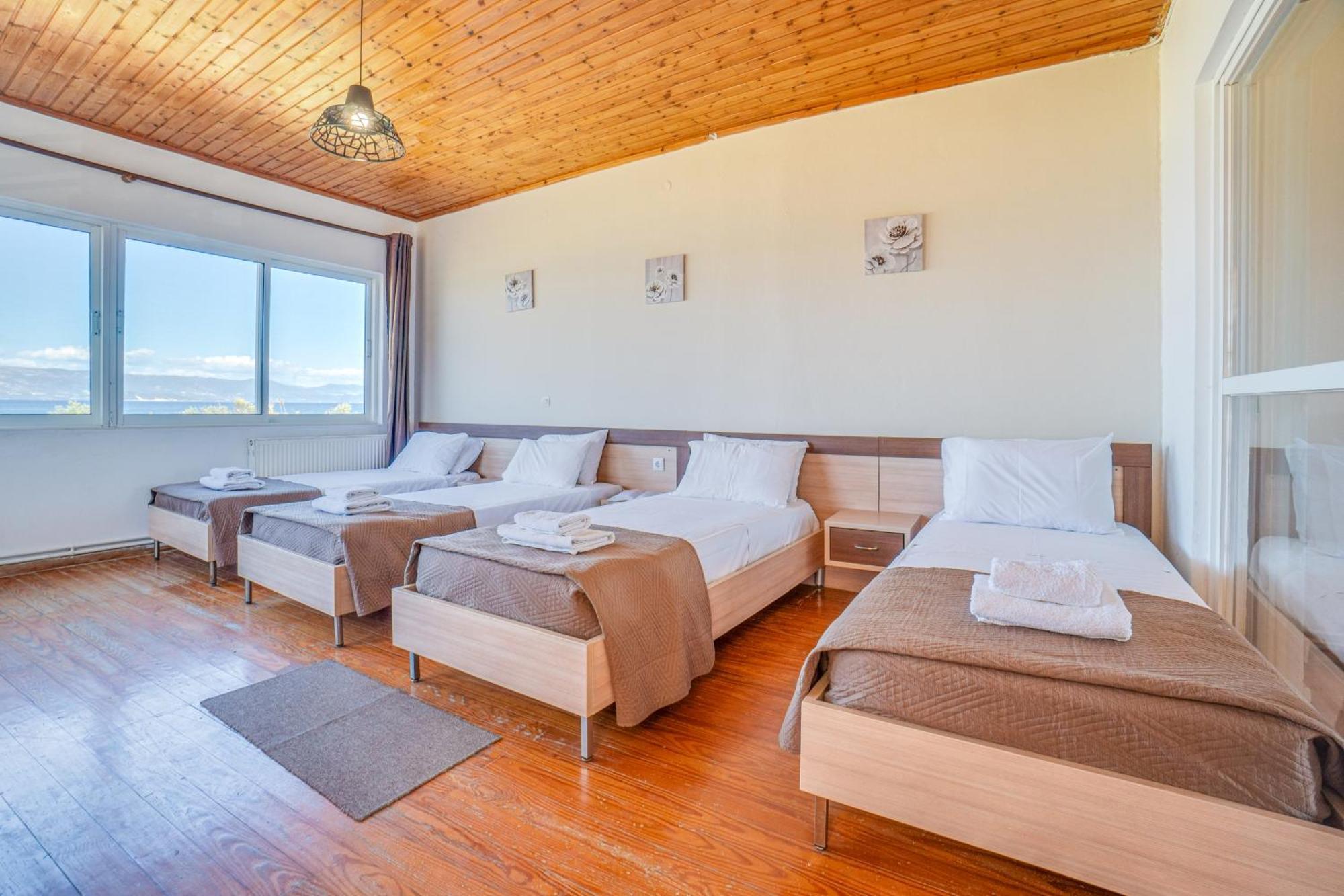 Sandy Beach Houses - Sea View Kávos Room photo